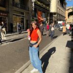 Malvika Sharma Instagram - Gelato 😍❤️ #malvikasharma #italy #florence #gelato #malvikasharmaofficial #redthefilm #shootinitaly #9thapril #gelatolove Florence, Italy