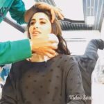 Nargis Fakhir Instagram - Make up hair dress action