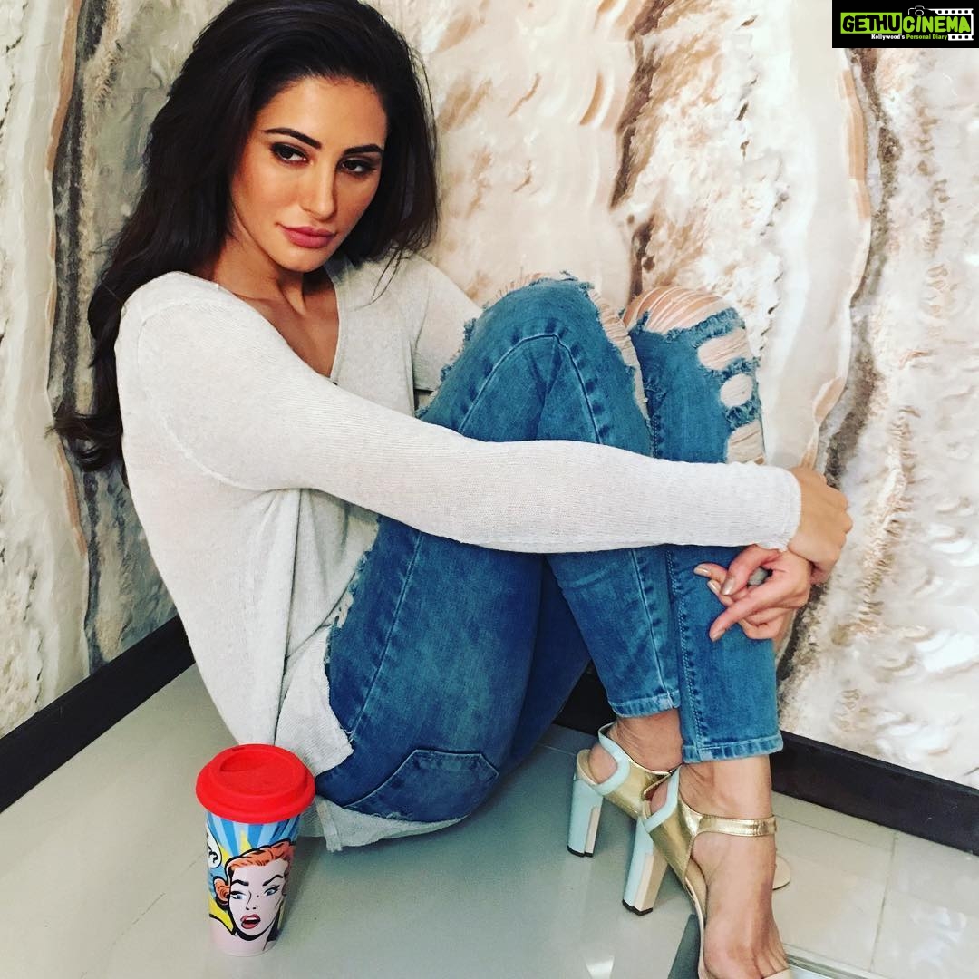 Nargis Fakhir Instagram - Check out my @roposolove account for my look. #fashiondiaries #casual #getmylook