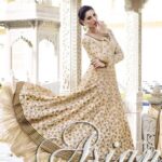 Nargis Fakhir Instagram –