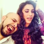 Nargis Fakhir Instagram – Haha goofin around #StrikeApose