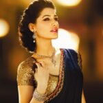 Nargis Fakhir Instagram – Damas jewelry stunning!