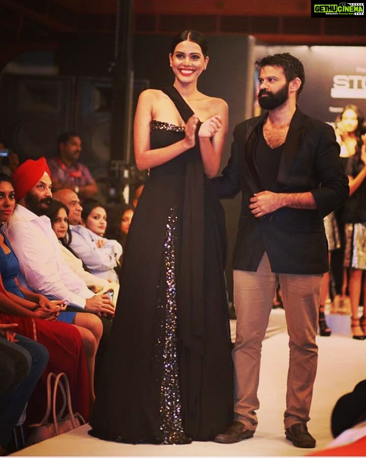 Natasha Suri Instagram - Showstopper at Kerala Fashion Week!