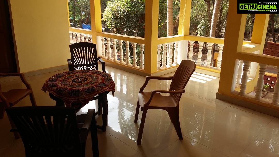 Natasha Suri Instagram - #granny'shome#nostalgia#happiness#vacation#Ajgaon#Konkan#vintage#house