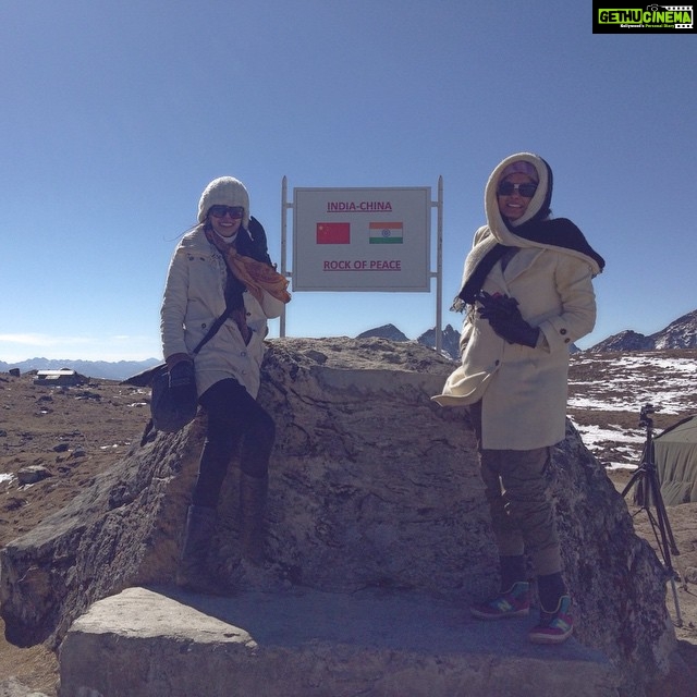 Natasha Suri Instagram - #traveller#indo-tibetChinaborder#tawang#bumla#-20degrees#lifetimememory#salutetothesoldiers#incredible#experience#northeastindia