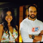 Natasha Suri Instagram - #tvhost #tvshow #bigswitch #natashasuri #rohitshetty #popularshow #audiencelove