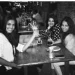 Natasha Suri Instagram – #cafezoe#laughter#gossip#girls#revelry