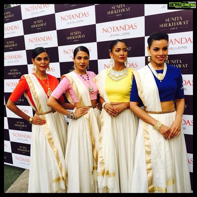 Natasha Suri Instagram - Notandas jewellers Press shoot