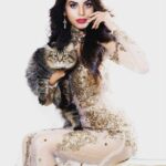 Natasha Suri Instagram – Kitty cat! Shot by @haiderkhanhaider & styled by @retesh_retesh 
#natashasuri