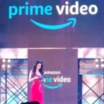 Natasha Suri Instagram - Hosted the grand reveal of the Amazon Prime Video event last evening with the daredevil Akshay Kumar displaying his signature daredevilry on stage. Such a kickass event!! #NatashaSuri @amazonprimevideo @wizcraft_india
