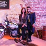 Natasha Suri Instagram - At the launch event of @jawamotorcycles in Mumbai!! Congratulations @bomanrustom on yet another feather in your cap!! The bikes look extraordinary!! @therajdeeps @atulkasbekar #jawamotorcycles #jawa #motorbikes Mehboob Studio