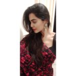 Natasha Suri Instagram - Diwali begins...!!!🤩 #sareelove