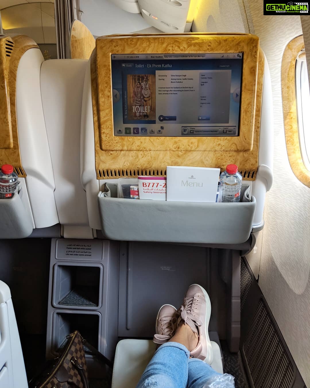 Natasha Suri Instagram - Enroute Mumbai!! Coming back to home sweet home after almost more than a month in London!!😀 #natashasuri #actor