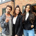 Natasha Suri Instagram - #aadat diaries!! #london #bipashabasu #karansinghgrover #natashasuri #shoot #bollywood #actor #workmode