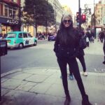 Natasha Suri Instagram - London diaries Sept 2018' Oxford Street