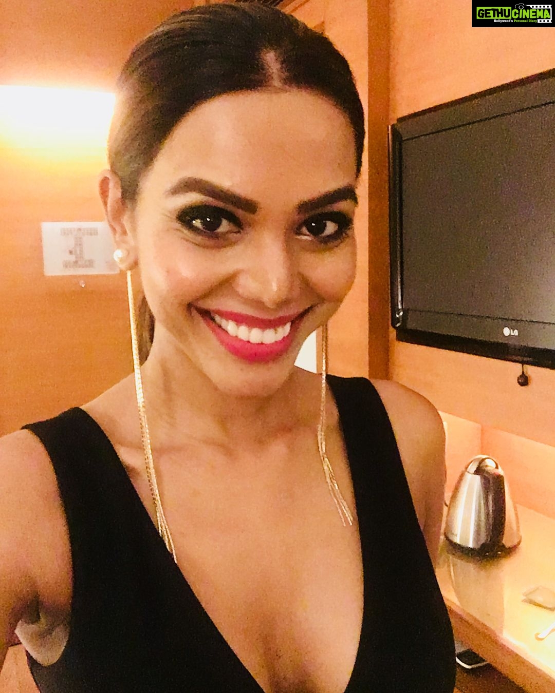 Natasha Suri Instagram - All set to adjudge ‘Mr & Miss Pune 2018’ at #phoenixmarketcity in #Pune
