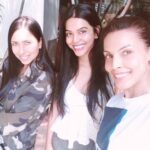 Natasha Suri Instagram – The ‘ Splash’ runway show this eve in Mumbai..and we girls cant stop chattering!! #Workmode #Rehearsals #showstoppers @deeptigujral @ninjapinto #natashasuri @razabeig @retesh_retesh Renaissance Mumbai Convention Centre Hotel