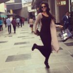 Natasha Suri Instagram - I got the moves!!!🐝💃🏽 #natashasuri