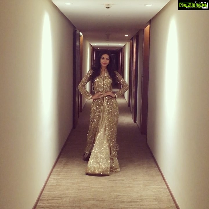 Natasha Suri Instagram - Showstopper at the Amy Isaac 'Femina Fashion Night' in association with #Ajmera at Hyatt Pune tonight!! #natashasuri#femina#showstopper#actor#missindiaworld#hyatt#pune