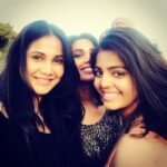 Natasha Suri Instagram – Suri Sisters in Las Vegas! #RupaliSuri #NatashaSuri #SoniyaSuri