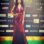 Natasha Suri Instagram - Wearing Gavin Miguel at #IIFA2017 #natashasuri