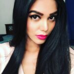 Natasha Suri Instagram - What is this strange expression?! Half grumpy-half wannabe innocent face!😋 #natashasuri #actor