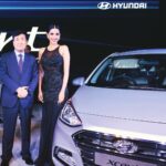 Natasha Suri Instagram - With the wonderful Mr Koo, the Managing director & CEO of Hyundai Motors India Ltd, after our successful launch event. #hyundai#natashasuri#missindia#host#model#actor
