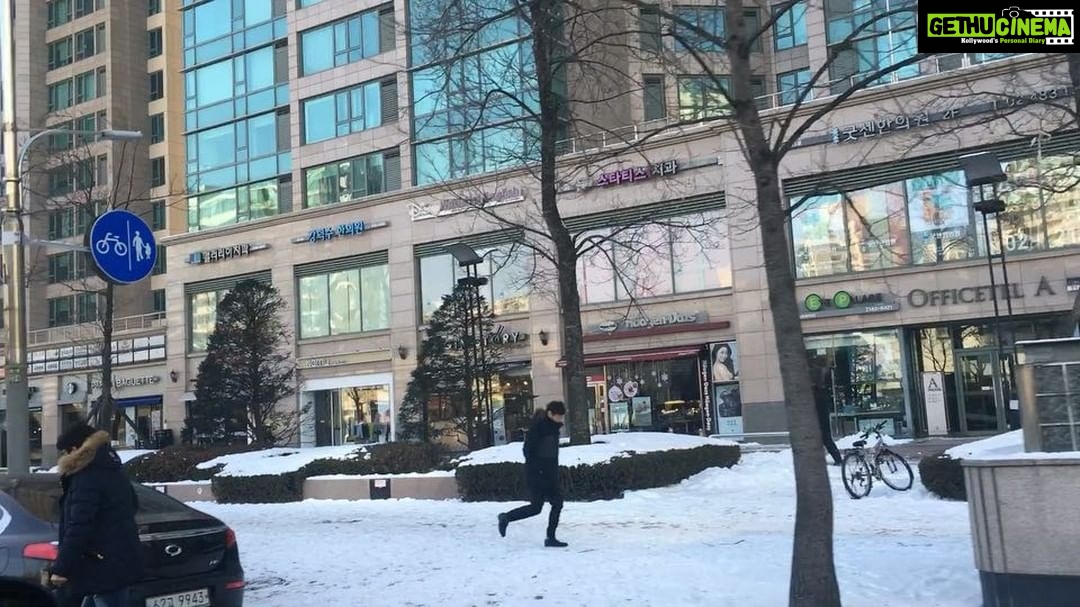 Natasha Suri Instagram - Korean streets! Jamsil, Seoul, South Korea!