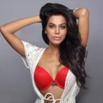 Natasha Suri Instagram – #natashasuri shot by #luvvisrani