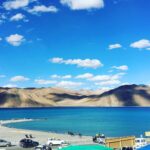 Natasha Suri Instagram – So gorgeous…almost like a painting! #pangonglake#ladakh