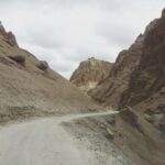 Natasha Suri Instagram - And we have entered Ladakh region in Jammu and Kashmir...Gorgeous mountainous roads...Dangerous yet safe! #ladakh#lehdiaries