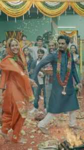 Nawazuddin Siddiqui Instagram - Kaisa laga “Baarish ki jaaye” ? What you like the most in this project ? #baarishkijaaye #outnow #sunandasharma #bpraak #desimelodies