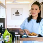Neha Dhupia Instagram – We love our food, but we need a little break every once in a while and Thank God Oleev came through because it’s exactly the ingredient I needed right now to make some tasty Pakoras. Such a refreshing change to ‘Unjunk’, I’m going to try this more often…Thank you @OleevOil. I now challenge @NidhhiAgerwal to show us how she can use Oleev to unjunk…

#UnjunkwithOleev #TheOleevChallenge #OleevActive