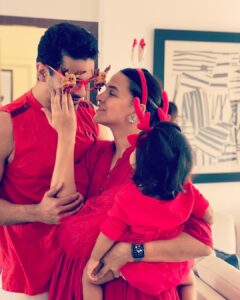 Neha Dhupia Instagram - Merry Christmas 🎄 from us to you ... 🔔 ❤️