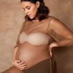 Neha Dhupia Instagram - Can’t wait to hold you in my arms … #bodypositive @idivaofficial