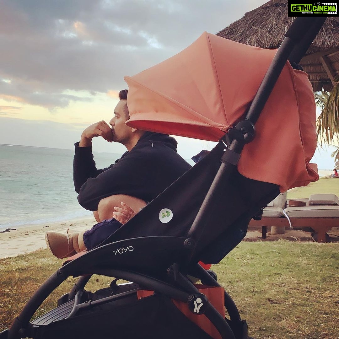 Neha Dhupia Instagram - From sunrise to sunset 🌅... he will always be by your side our baby girl ❤️... his first , her first ... #happyfathersday my love ❤️ @angadbedi ... you will make the finest dad to our baby girl @mehrdhupiabedi ❤️