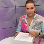 Neha Dhupia Instagram - Hey everyone! Remember when I told you about the #MysteryBox from #TheMomMandate? Well, I now know who the winner of #TheMomMandate is... 0% Parabens, 0% Talc and 0% Dyes and with trusted protection! The winner of #TheMomMandate is @dettolcocreatedwithmoms ! 💕 Visit Amazon for more!