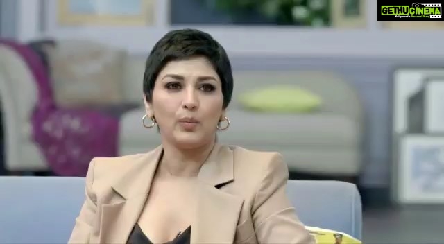 Neha Dhupia Instagram - One of my favourite episodes ... on #bffswithvogue this season... tell me you loved it! Thank you @iamsonalibendre for bringing your bravery and your bffs to our sets ... #switchonthesunshine @suzkr @gayatrioberoi ❤️ @jeepindia @realisadiamond_in @colorsinfinitytv ... watch them repeat the magic tomorrow .. Sunday 7pm on #colorsinfinity!