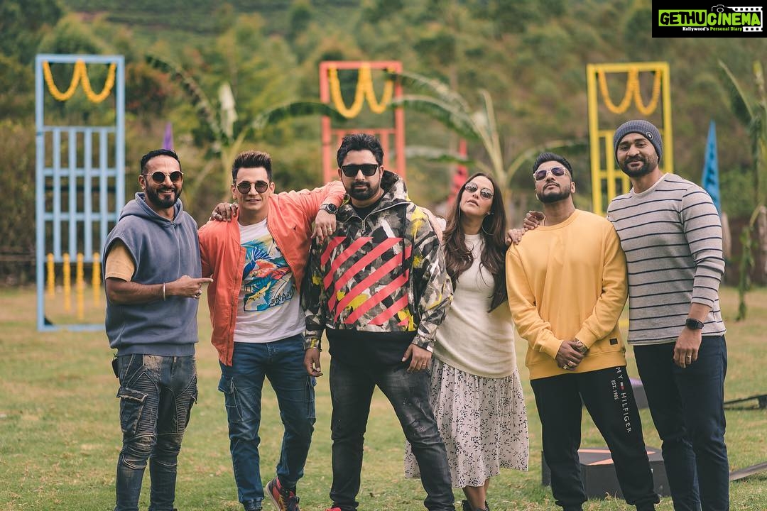 Neha Dhupia Instagram - Another exciting episode of #roadiesrealheroes airs tonight at 7pm tonight only on @mtvindia 📸 @rjdeigg