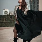 Neha Dhupia Instagram – On the dark side … #roadiesrealheroes #pune .. wearing @stephanydsouza 
@zaraindiaofficial 
@accessorizeindiaofficial
📷 @parabyogesh styled by @gumanistylists @reet.makeup 🖤