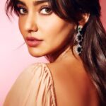 Neha Sharma Instagram – 💕🌸💫