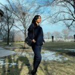 Neha Sharma Instagram – ❄️☀️☘️🥾🐾 Chicago, Illinois