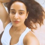 Neha Sharma Instagram - U cocky little thing @aishasharma25 🤪🤩💞 #sharmasisters