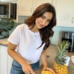 Neha Sharma Instagram - Chilling in my @airbnb home...doing things I love..🍍🍍 keep calm and be a pineapple #hawaii #vacay #ad Maui, Hawaii