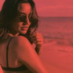 Neha Sharma Instagram – 🌺🐙❤️🌊☀️ #hawaii #maui Big Beach, Mauii