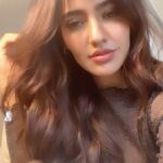 Neha Sharma Instagram - ✨There is nothing a good hair day and a lip gloss can’t achieve...almost everything ;) thanx @ritashukla22 for hair on point