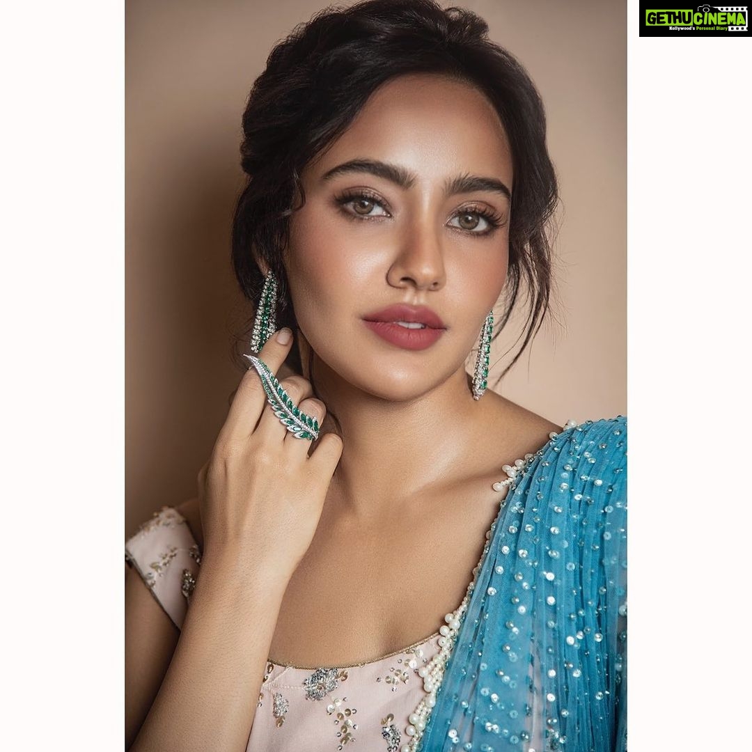 Neha Sharma Instagram - π«β¨no one is you and thatβs your superpower π π @mahesh_notandass π @aayushimaniarofficial ππ»ββοΈ @ritashukla22