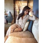 Neha Sharma Instagram - Suited and booted 💛✨ . . Styled by @leepakshiellawadi 💇🏻‍♀️💄 @soniyachandola #powersuit #powerthrough