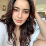 Neha Sharma Instagram - ☀️🍁