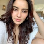 Neha Sharma Instagram – ☀️🍁